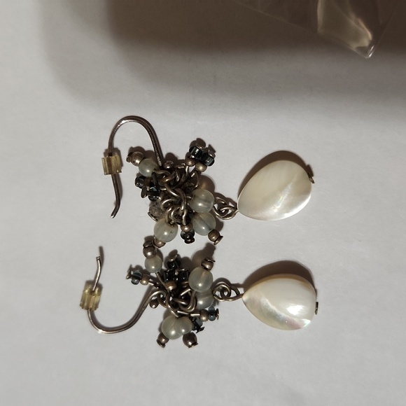 Mother of pearl vintage earring lot dangles - Picture 3 of 6